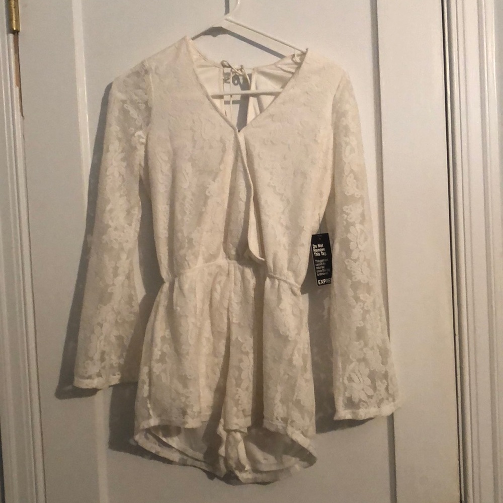 White lace romper